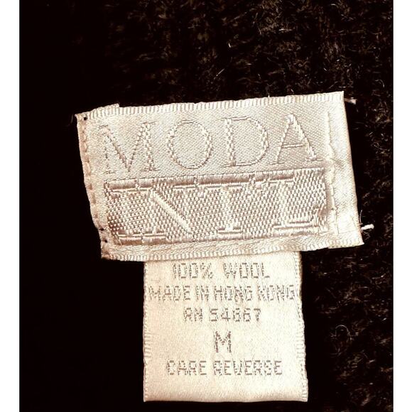 Vintage Moda Int Black Red Fair Isle Wool Oversized Sweater Women's Size M - Picture 4 of 5